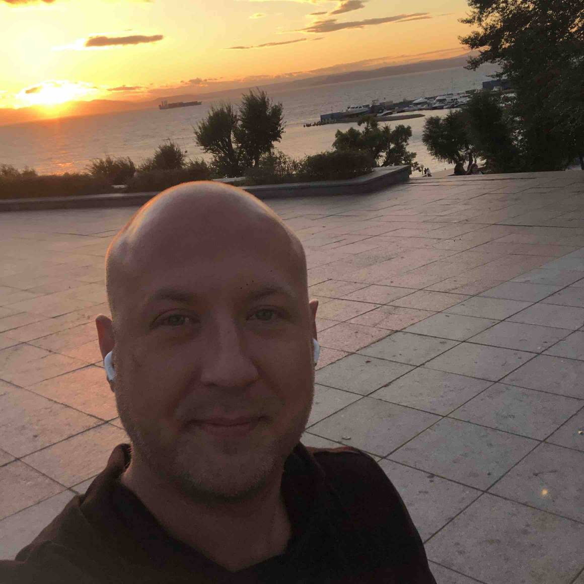 Павел Яковенко