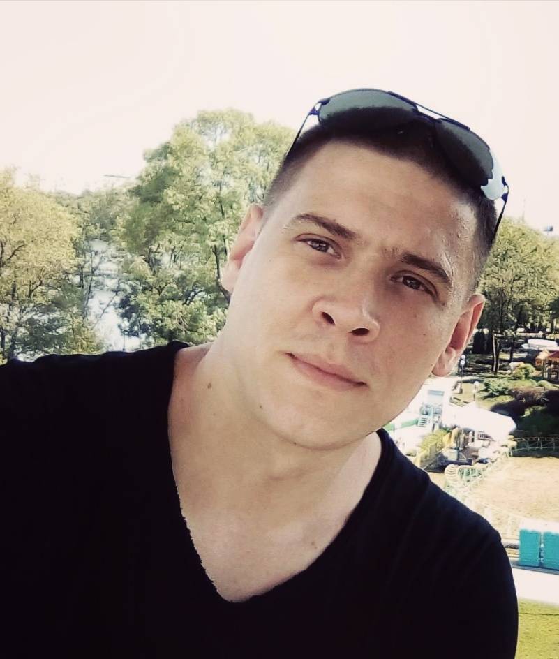 Виталий Астахов