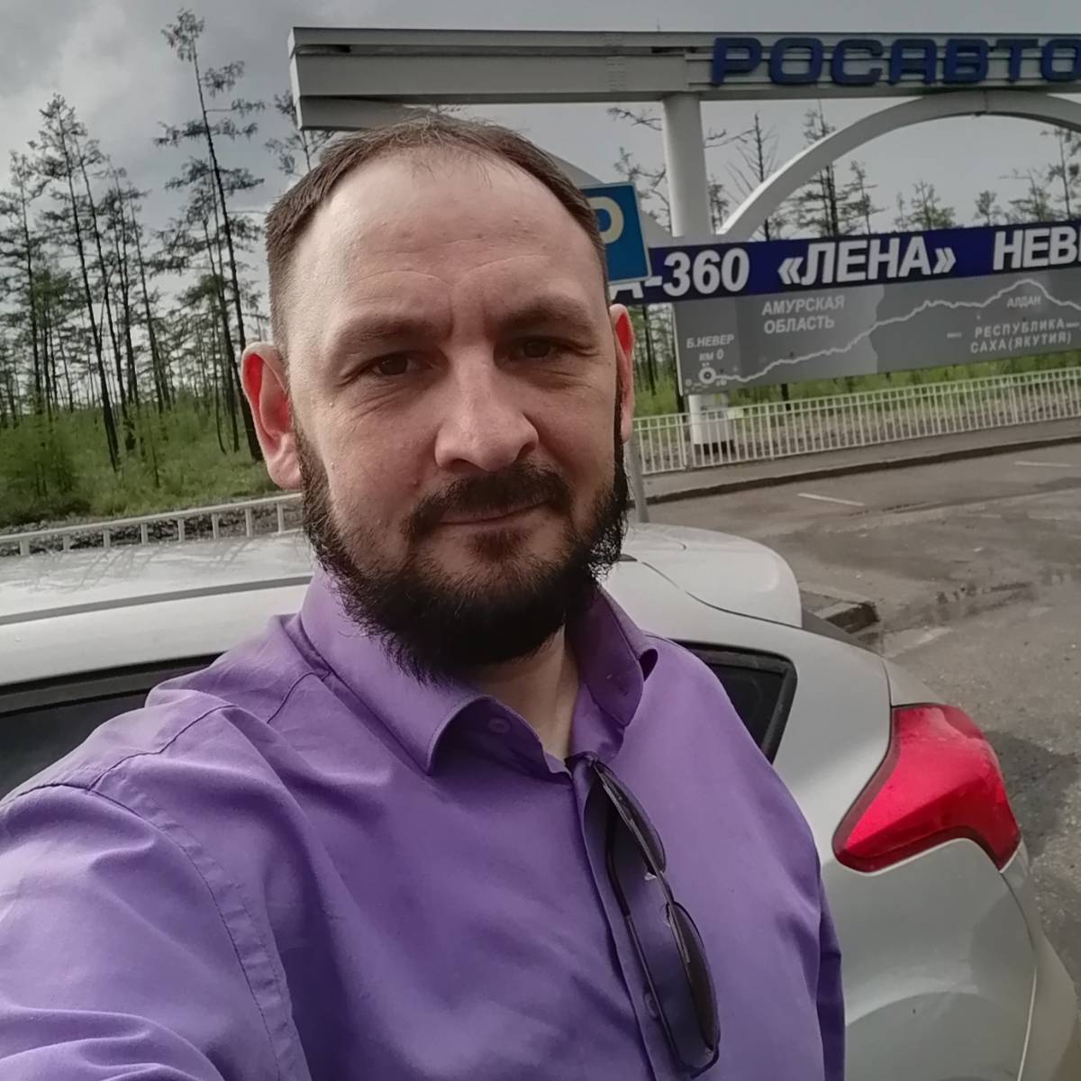 Денис Пешков