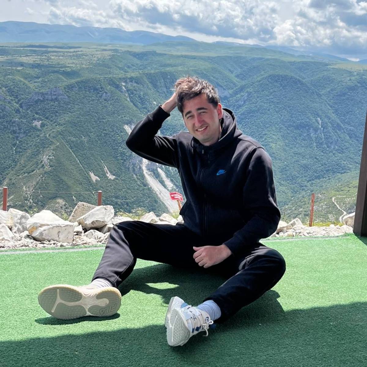 Михаил Михайлов | Сетка — социальная сеть от hh.ru