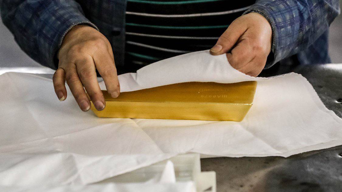 🇷🇺 Национализация Уралзолота: что будет с акциями и облигациями?
Государство планирует национализировать крупнейшую в России золотодобывающую компанию «Уралзолото» | Сетка — социальная сеть от hh.ru