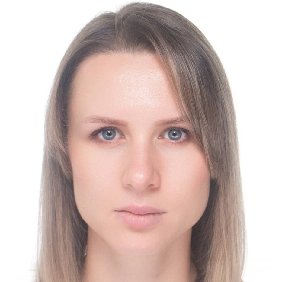 Ангелина Сальникова