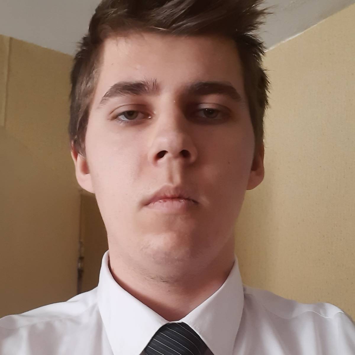 Максим Жуковский