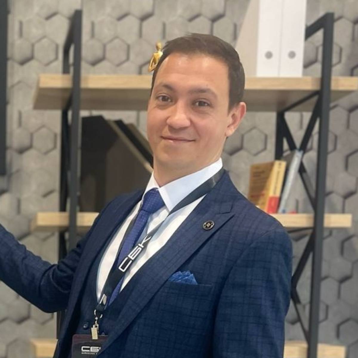 Михаил Саркисян