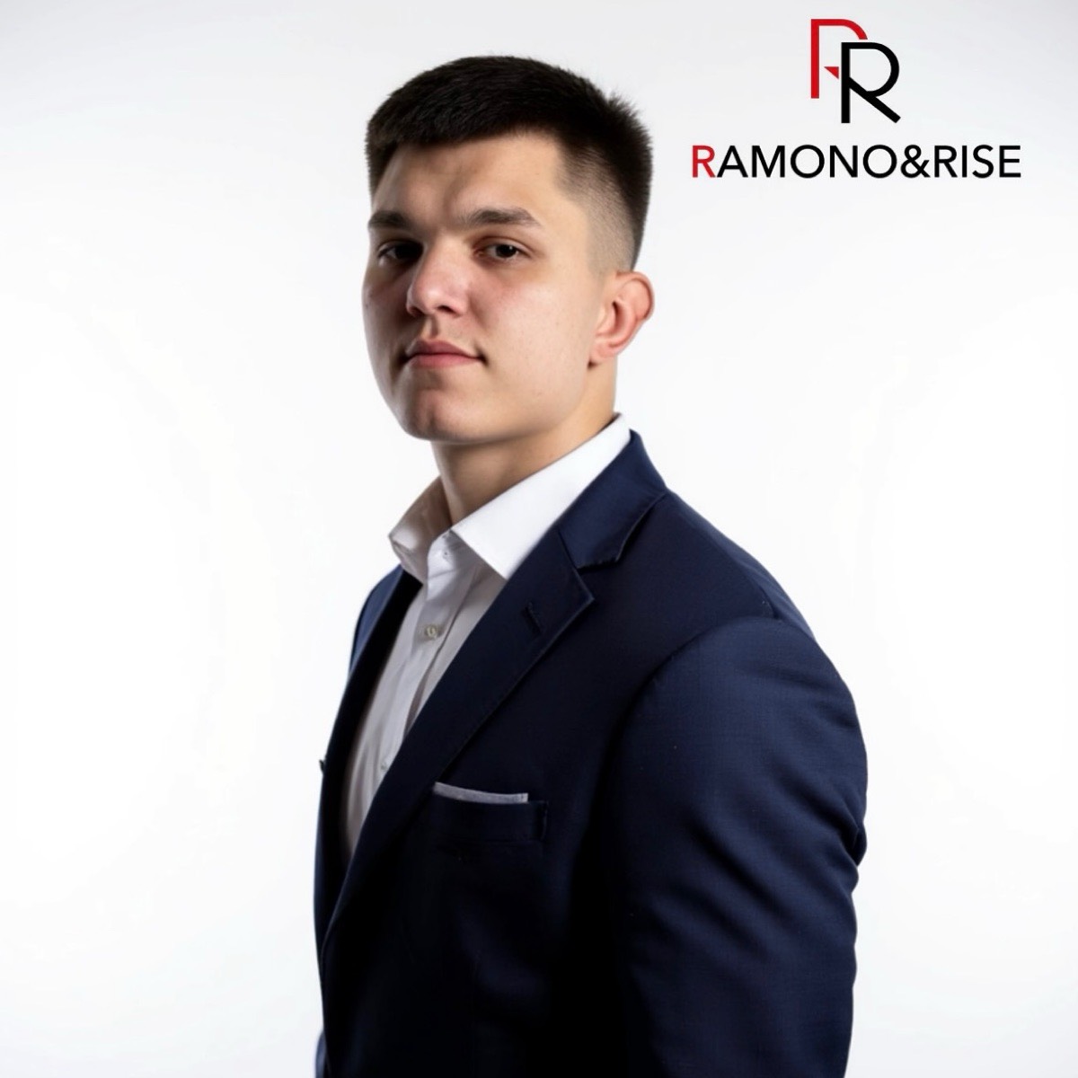 Роман Токарев