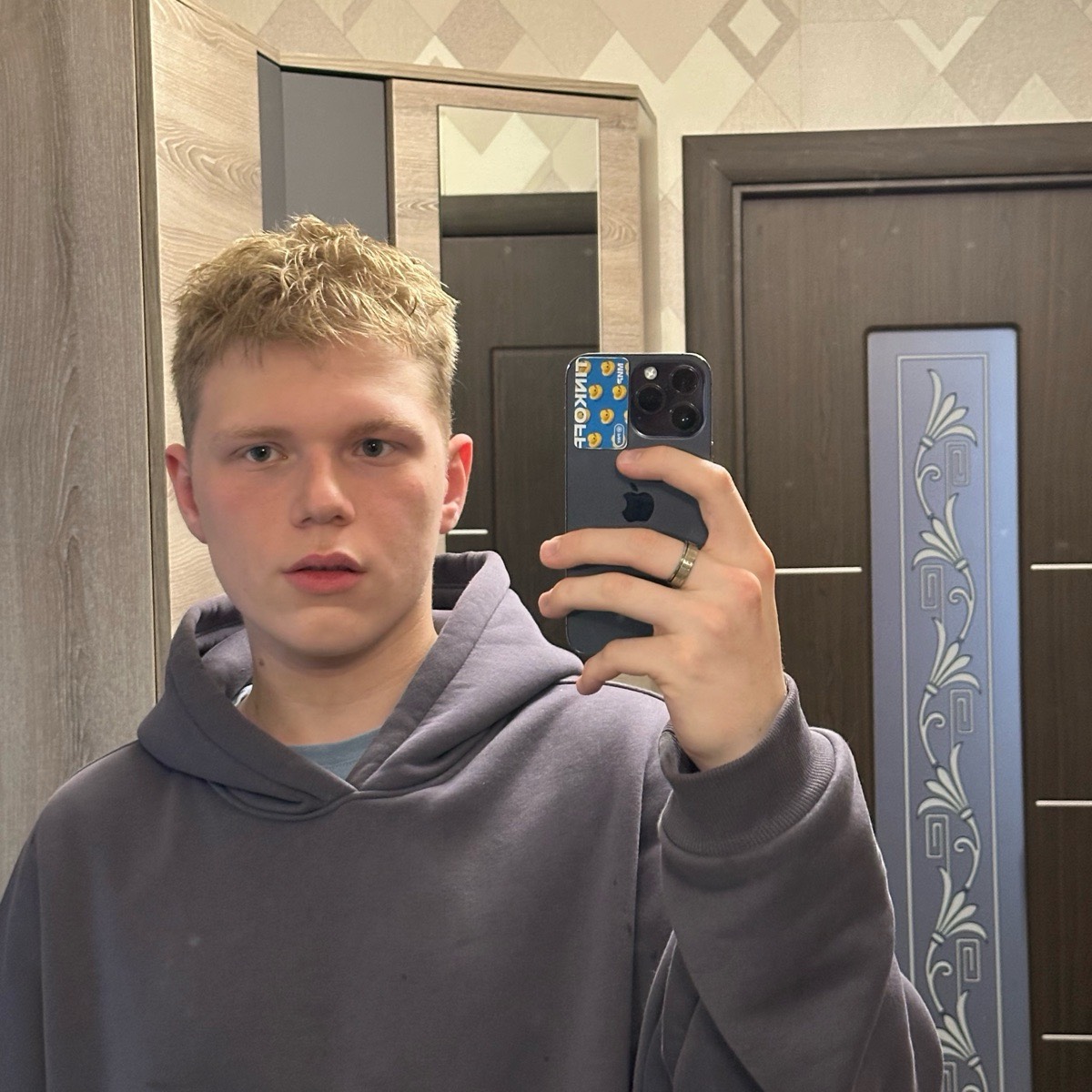 Коля Сидоренко