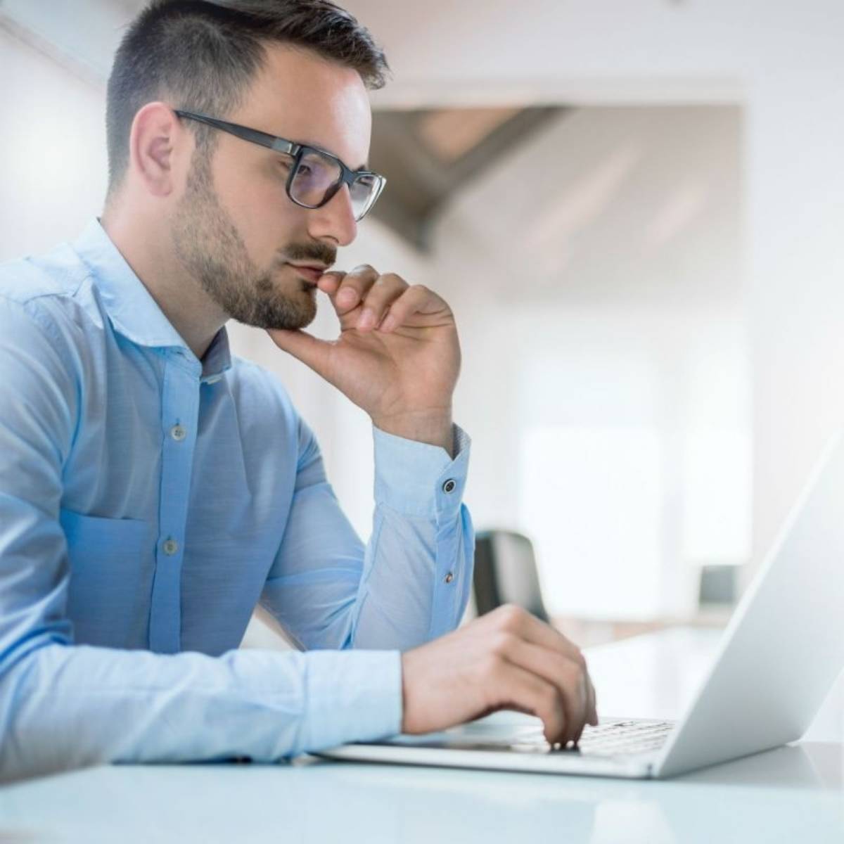 Максим Привольнев | Сетка — социальная сеть от hh.ru