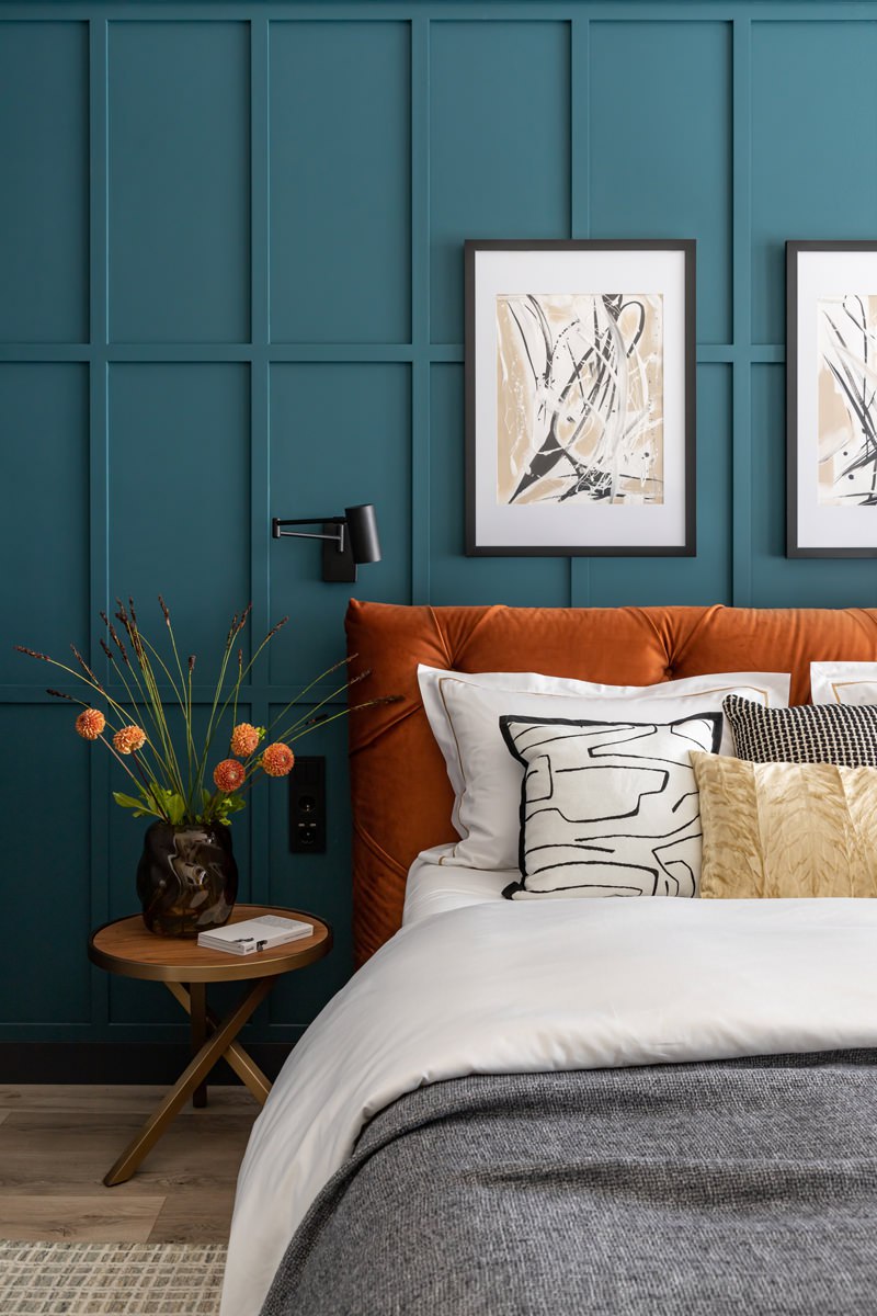 Новые заказчики нашли дизайнера Елену Кулешову не по знакомству, а через соцсети: мать и сын долгое время изучали ее работы и наконец пригласили сделать квартиру для молодого человека. Всего 38 кв | Сетка — социальная сеть от hh.ru