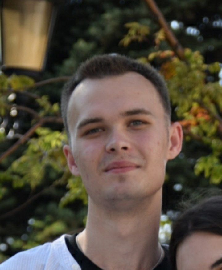 Влад Солдатов
