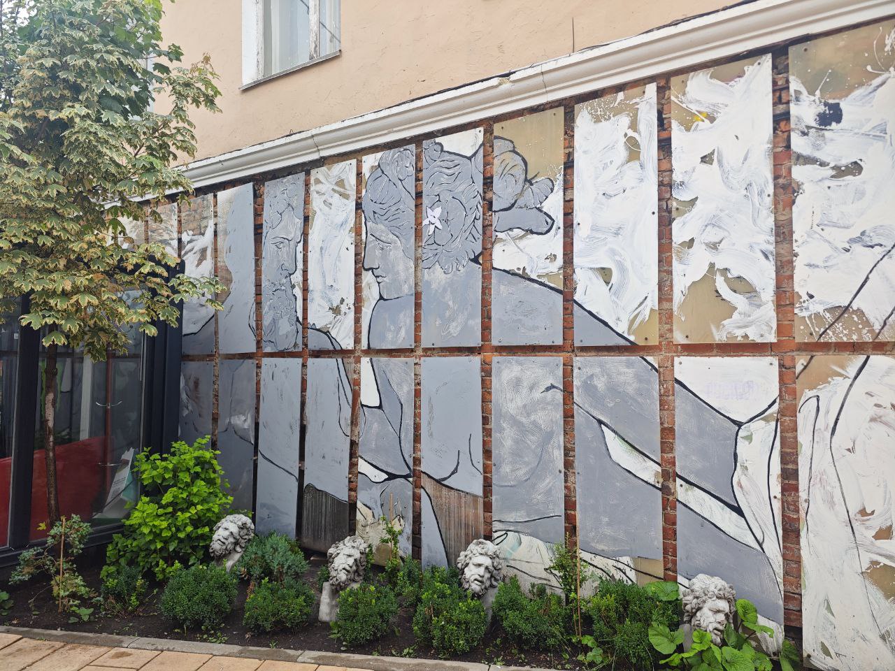 Тула 🥺
Погуляли класс, подробный обзор будет завтра, когда доедем домой | Сетка — социальная сеть от hh.ru