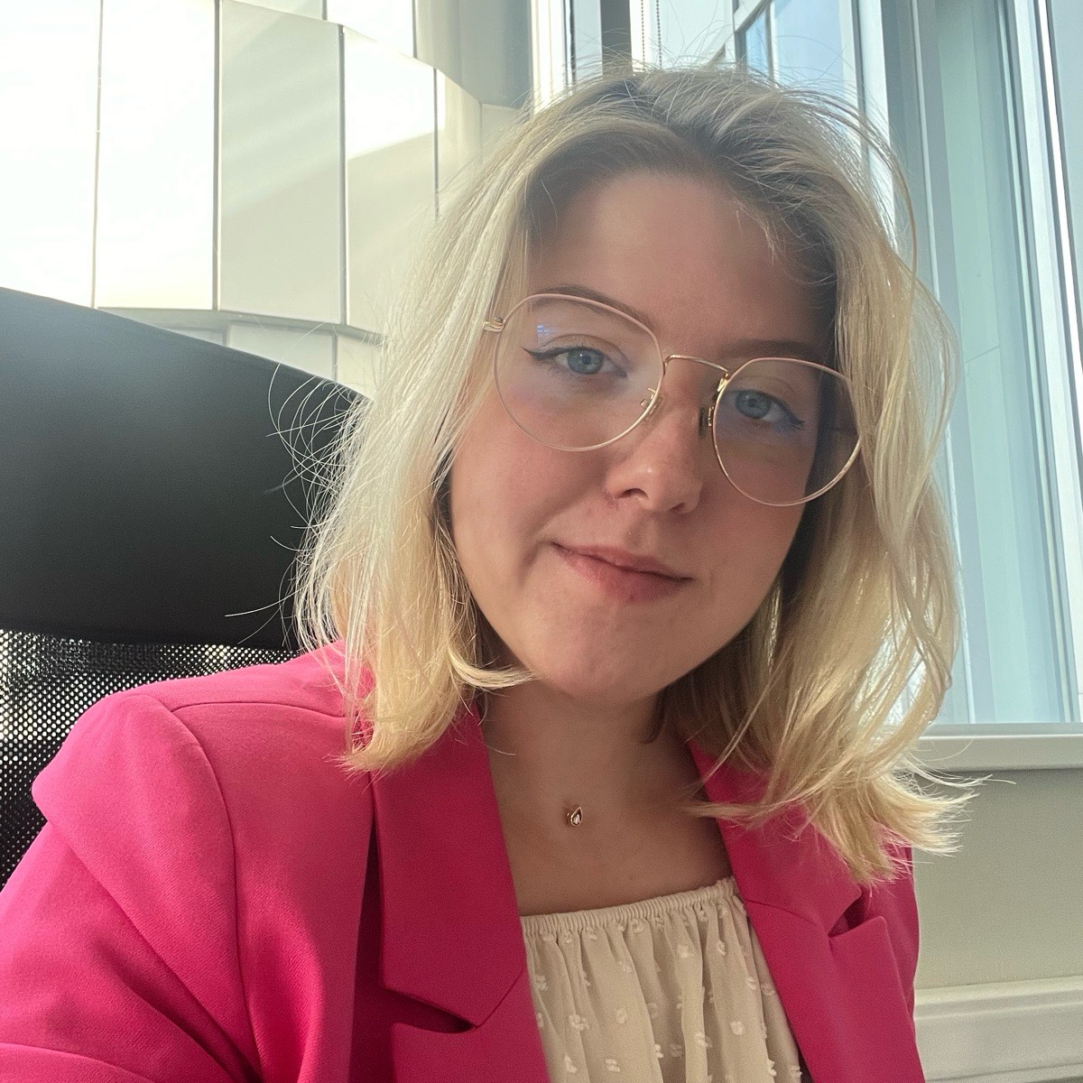 Ирина Остапчук | Сетка — социальная сеть от hh.ru