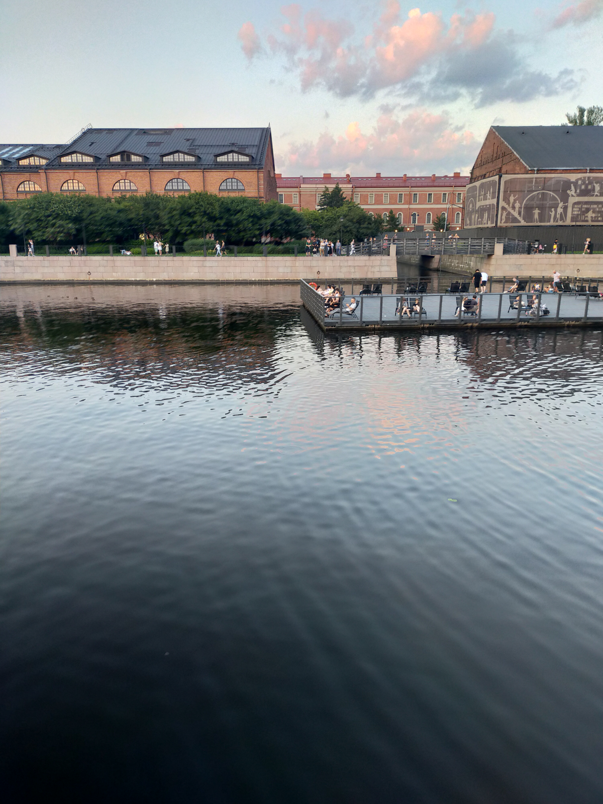 You are on island.
🧡🧡🧡
Петербург. 29°С. Остров среди островов. | Сетка — социальная сеть от hh.ru
