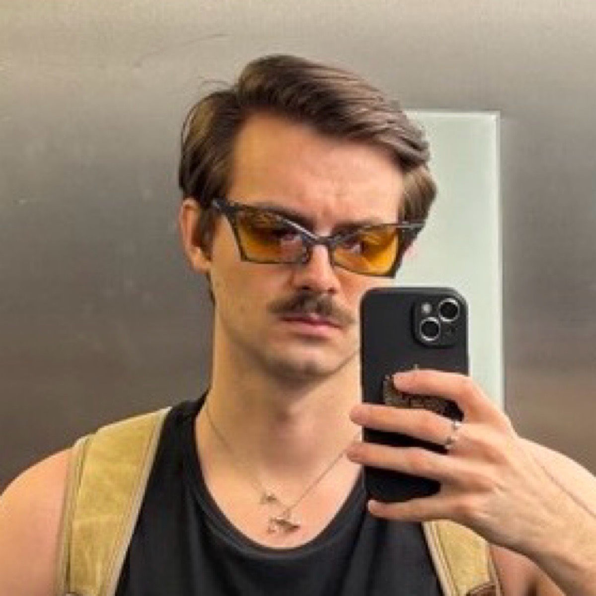 Дмитрий Шаповалов