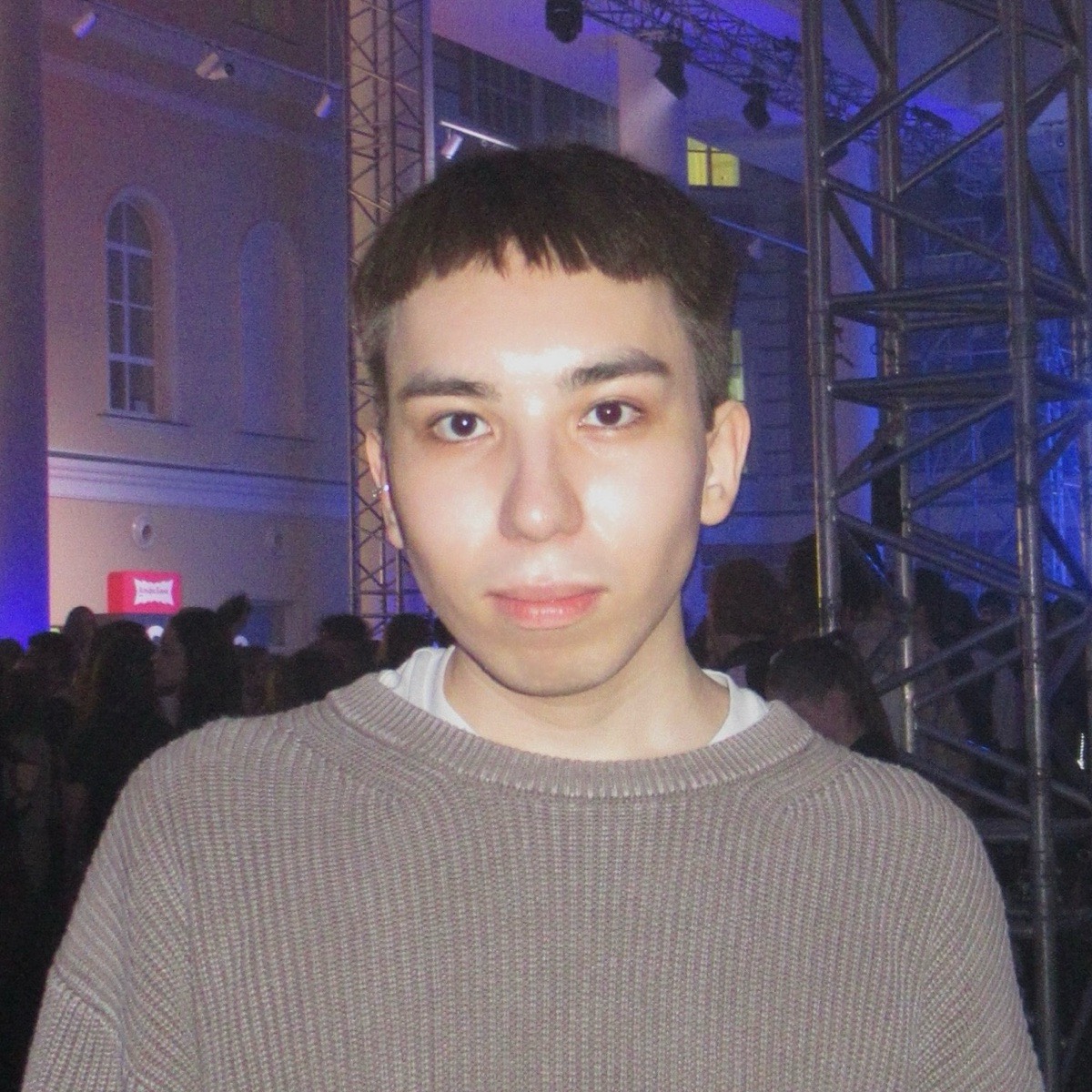 Динислам Муратов