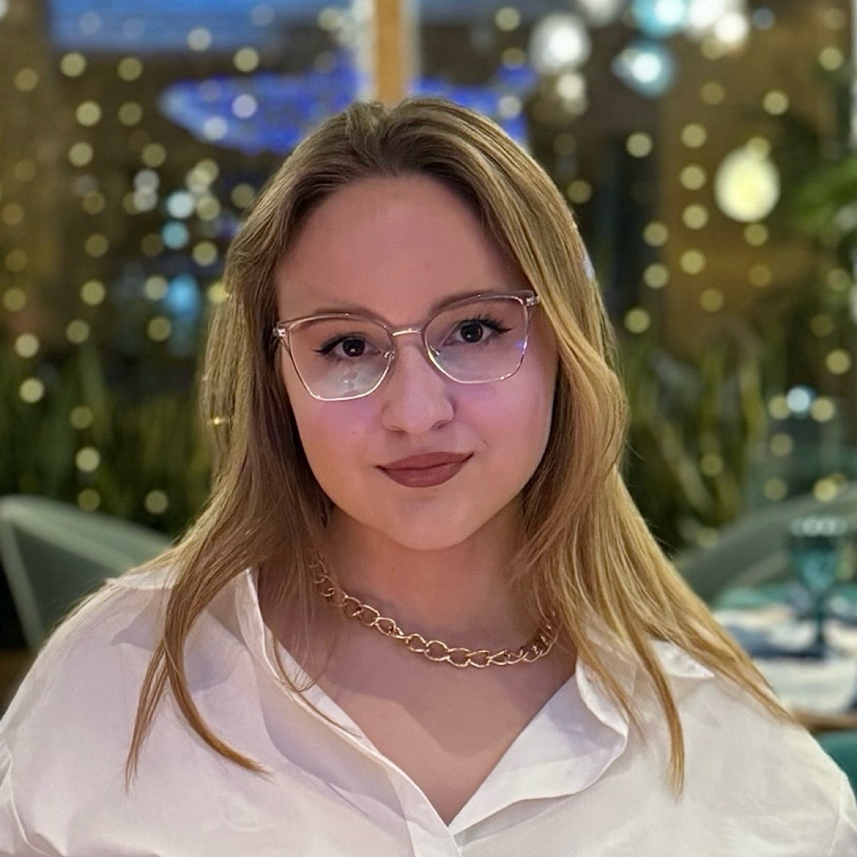 Алёна Пихтовникова