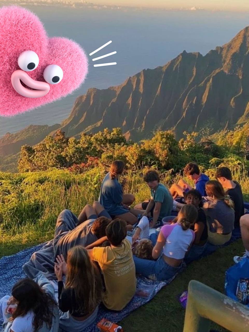 Пункт из wishlist №1:
создать ULTRA Community 💗 — таких же вайбовых и драйвовых по духу людей
Обнимаем и благодарим каждого, кто с нами
А какой у тебя пунктик в wishlist — делись в комментах🩷 | Сетка — социальная сеть от hh.ru