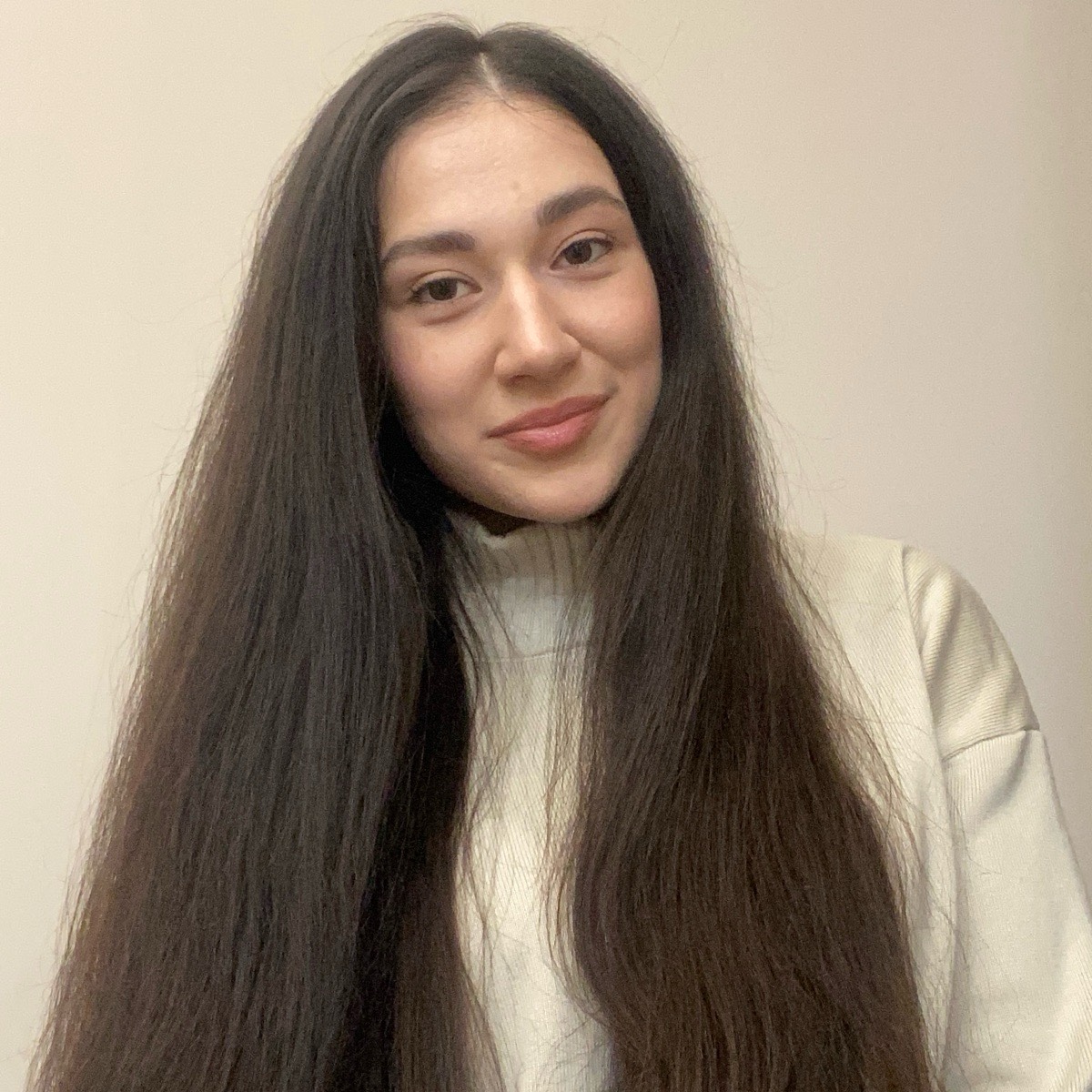 Айша Меликова