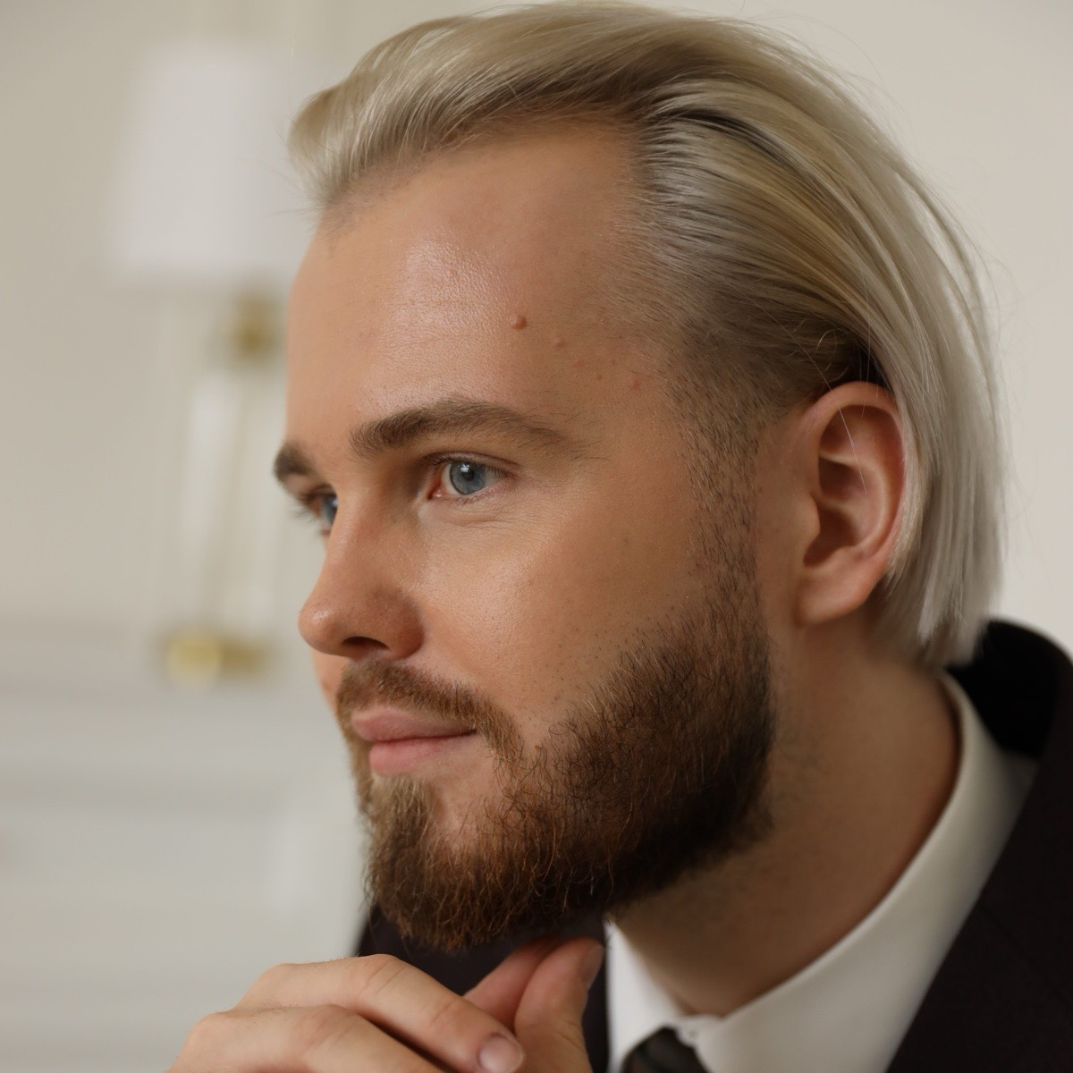 Александр Коваленко