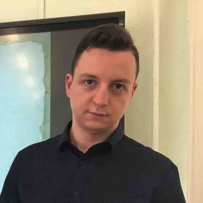 Андрей Щелкунов