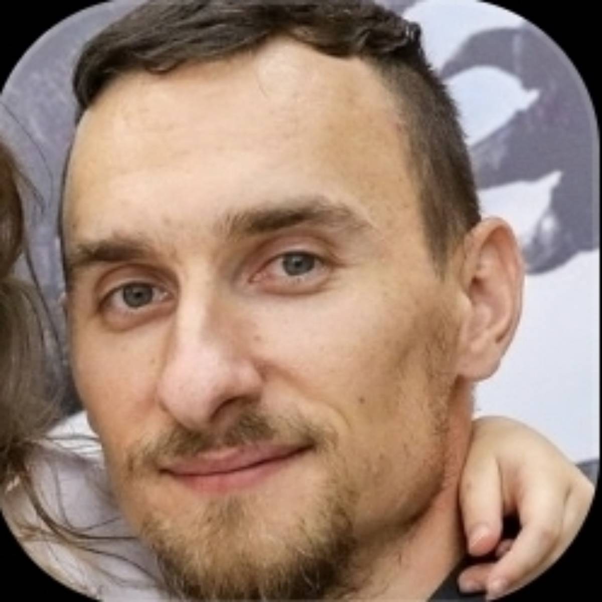 Евгений Романов