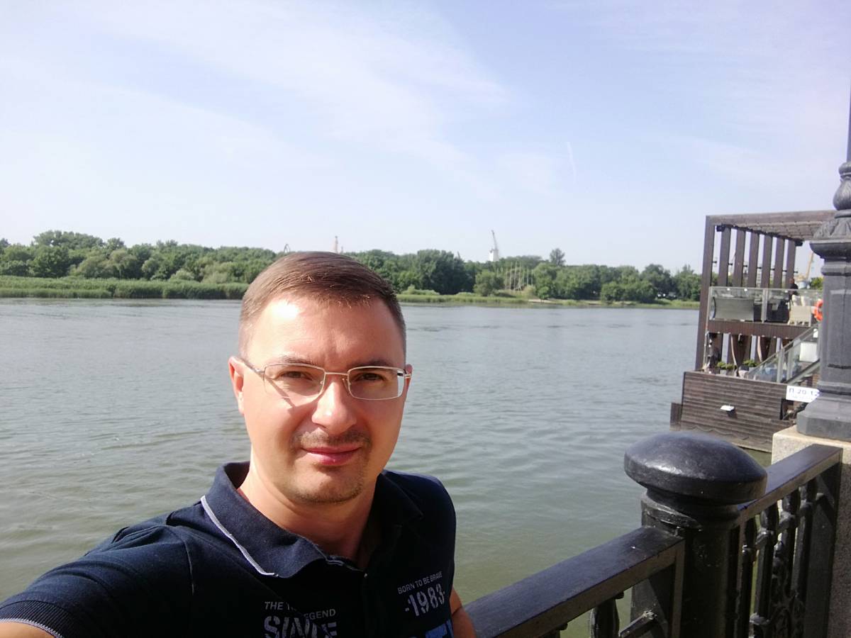 Виталий Конюшенко | Сетка — социальная сеть от hh.ru