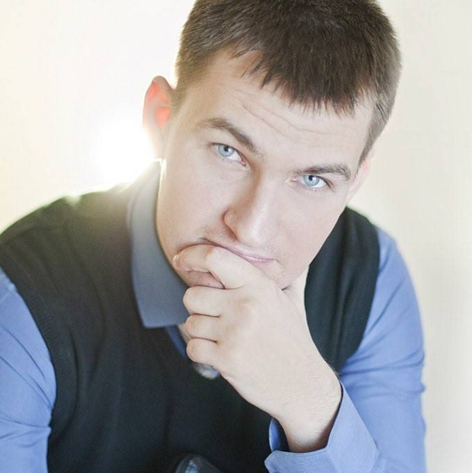 Олег Ромашов | Сетка — социальная сеть от hh.ru