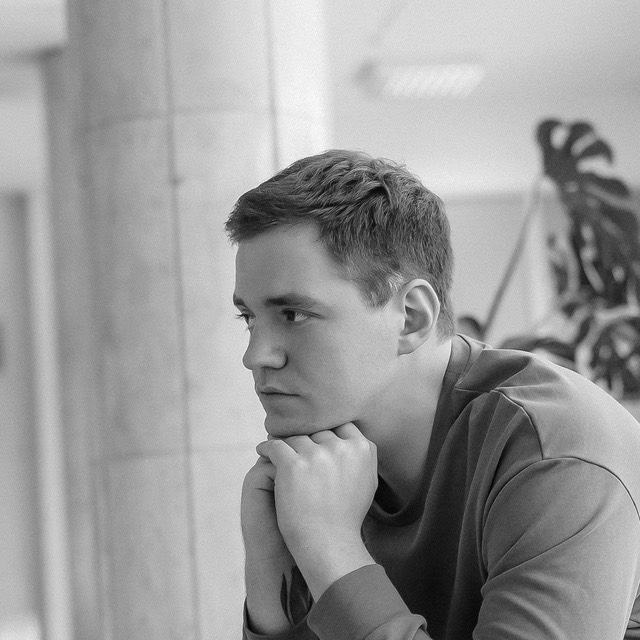 Олег Савков