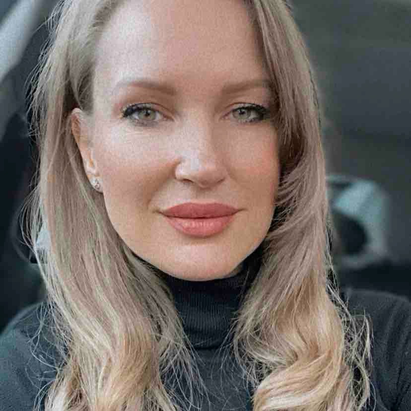 Елена Елисеева