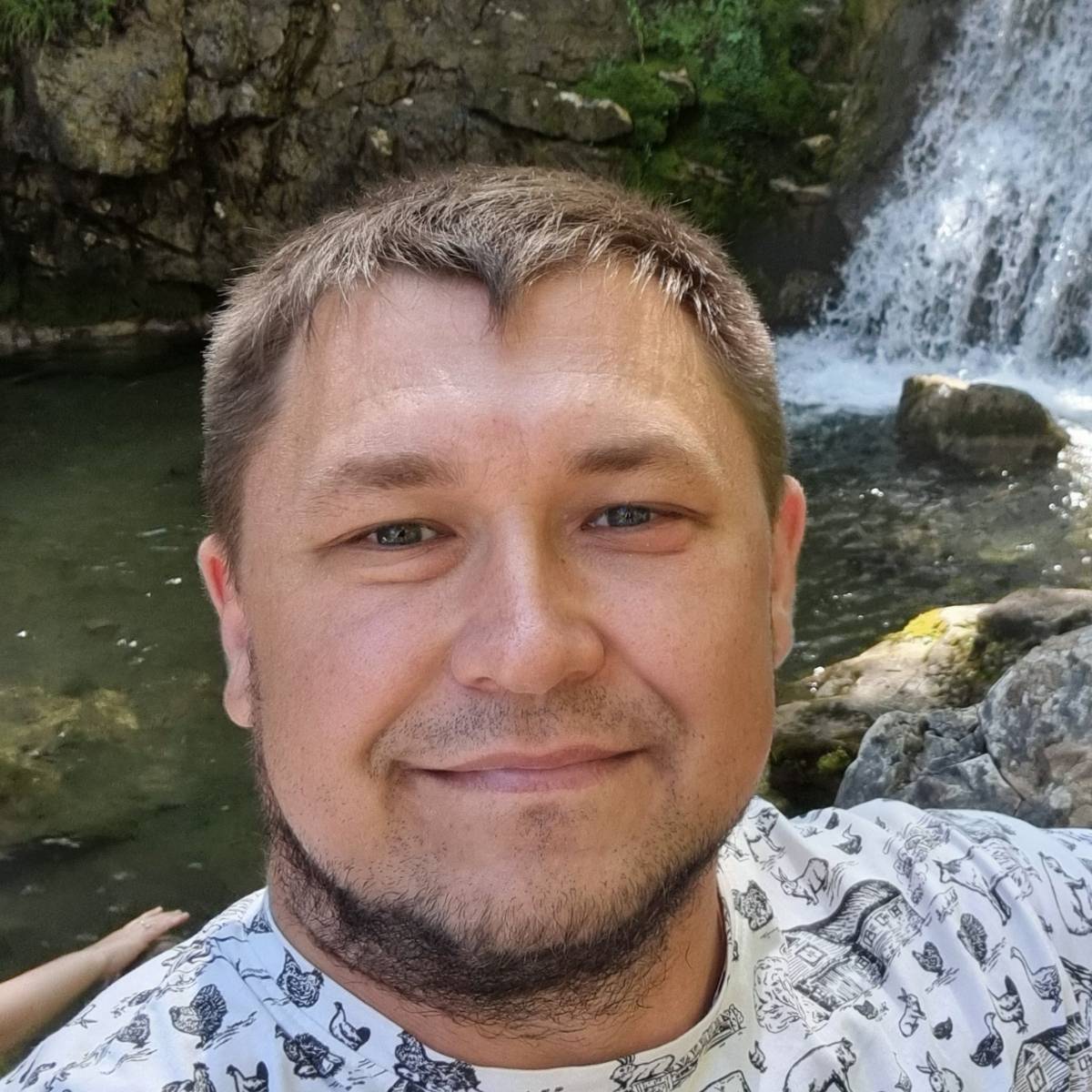Павел Иванов