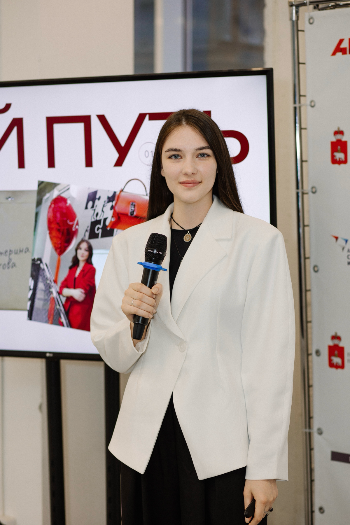 🔥Личный бренд в действии: как наша команда зарядила нетворкинг | Сетка — социальная сеть от hh.ru