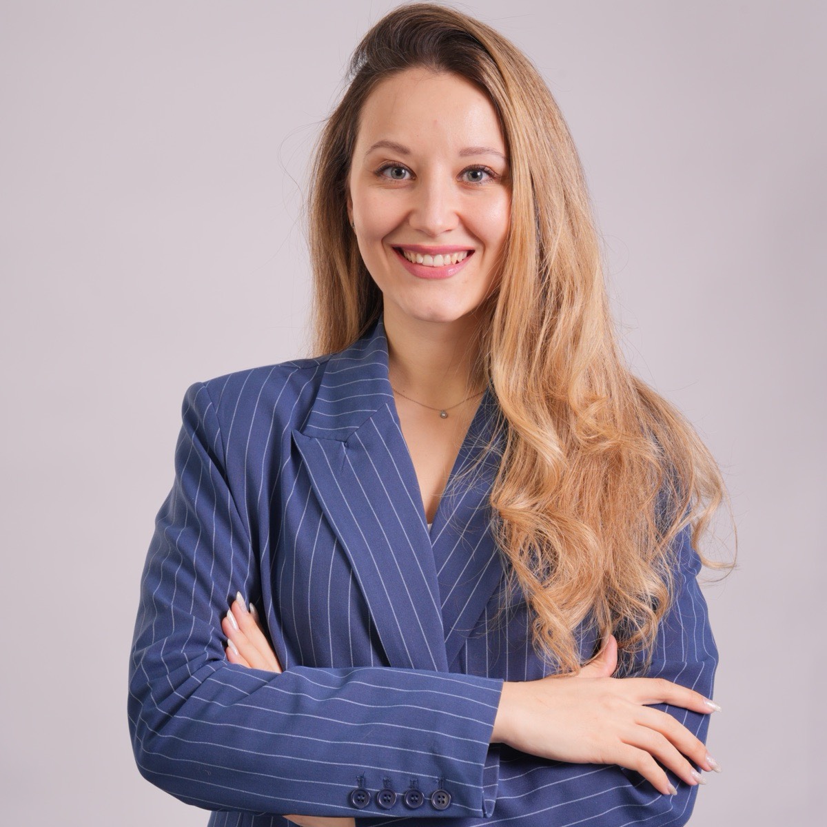 Елизавета Плаксина | Сетка — социальная сеть от hh.ru