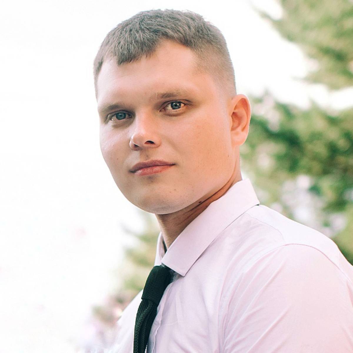 Дмитрий Любовинкин