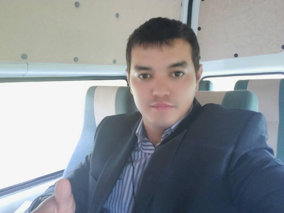 Денис Якупов