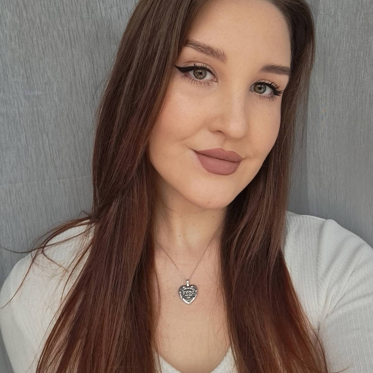 Анна Буланова