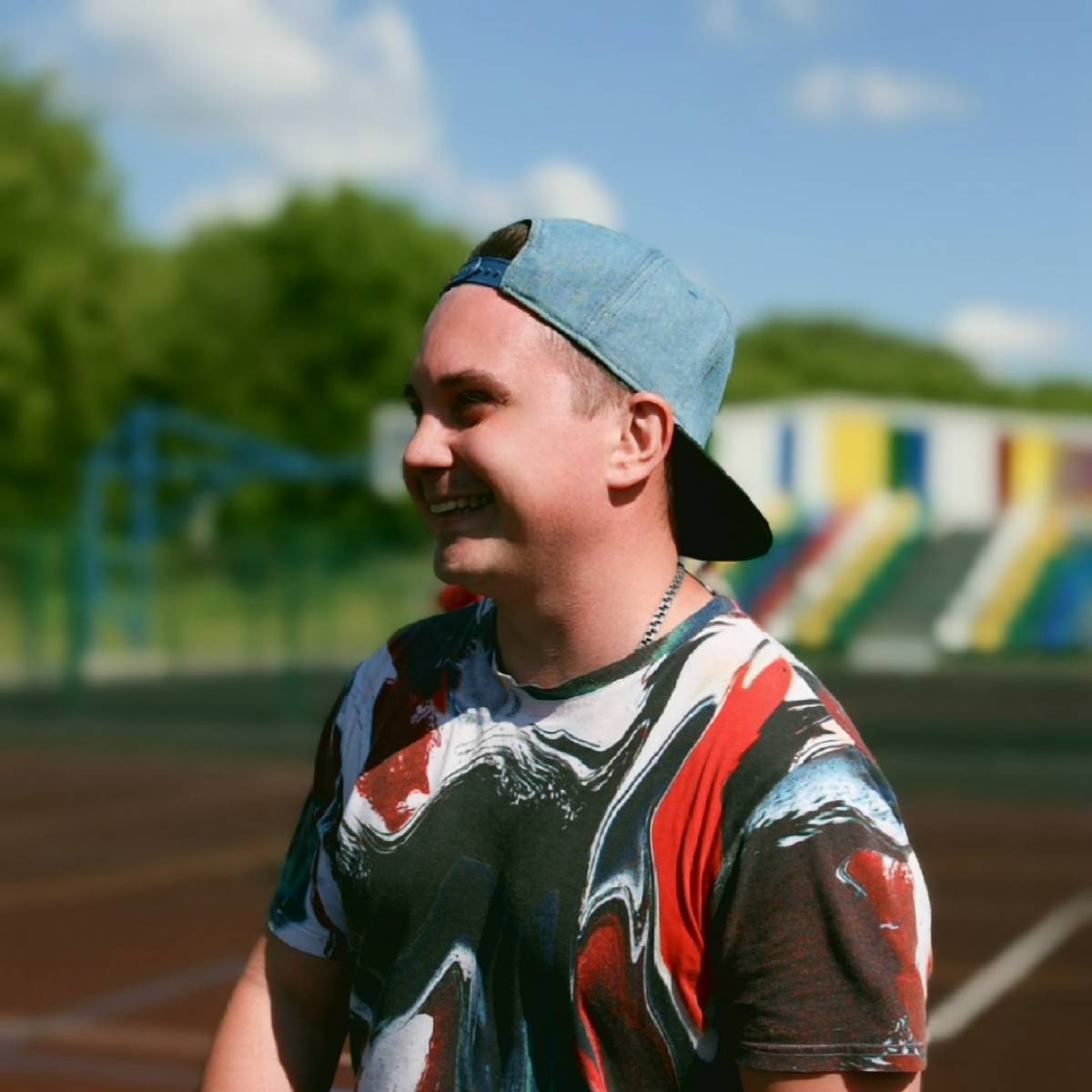 Denis Barov | Сетка — социальная сеть от hh.ru