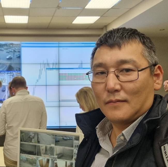 Александр Оконешников