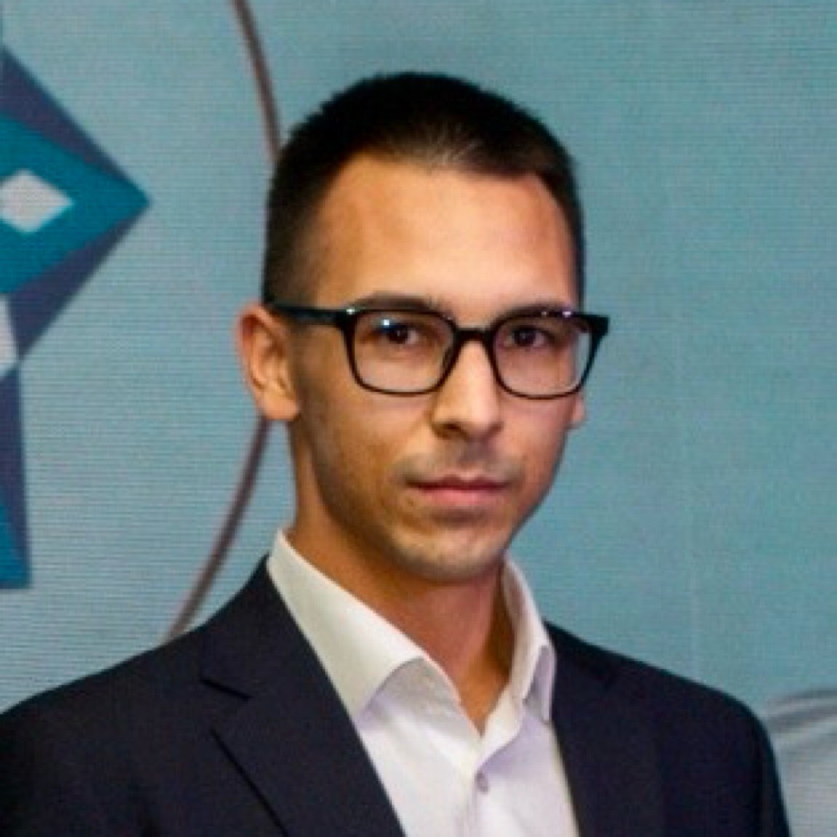 Наиль Каримов | Сетка — социальная сеть от hh.ru