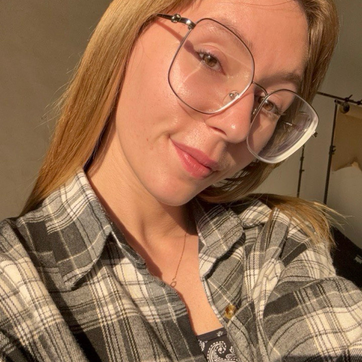 Элина Леонова | Сетка — социальная сеть от hh.ru