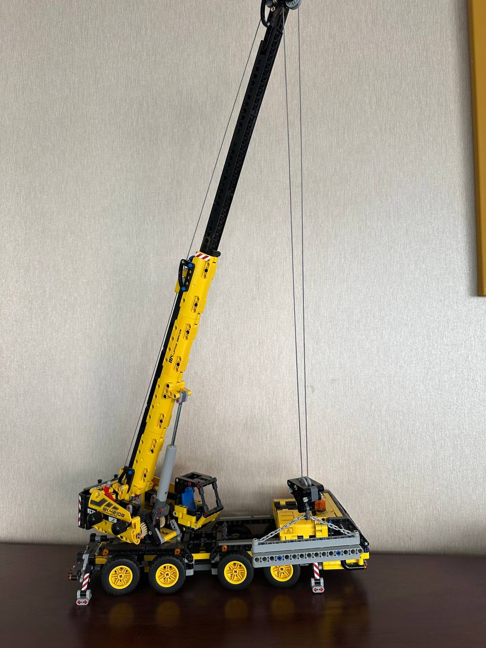 "Иногда у наших коллег бывает свободное время — и тогда наступает время LEGO! 😊
#LEGO #Творчество #Команда #ОфиснаяЖизнь #КорпоративнаяКультура #Идеи #Конструктор #РаботаемИграя" | Сетка — социальная сеть от hh.ru