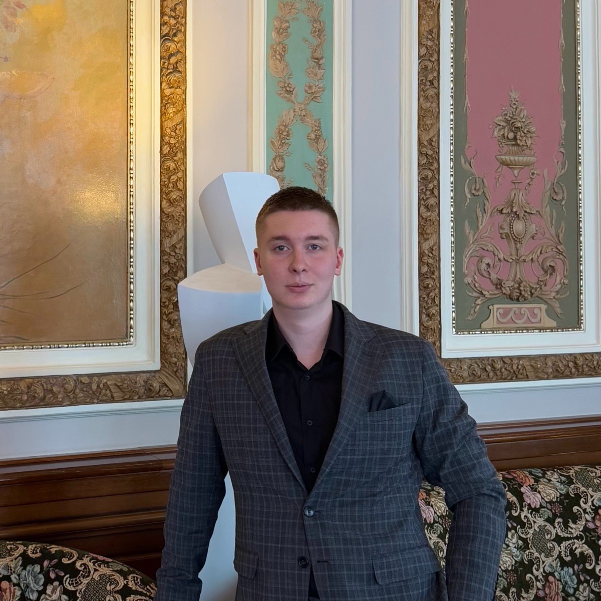 Александр Мазитов