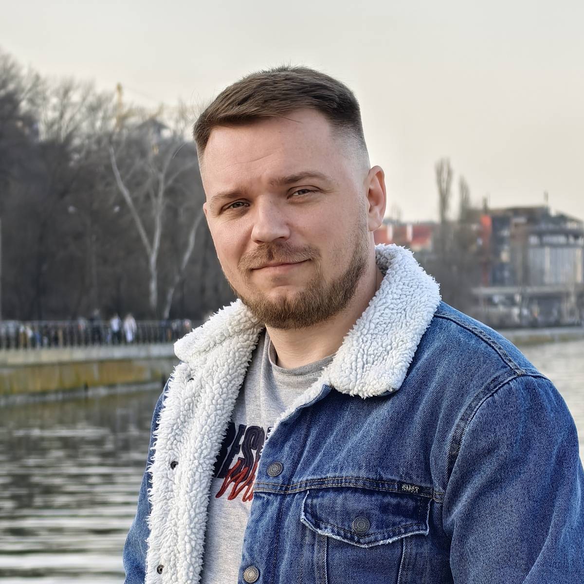 Дмитрий Анохин