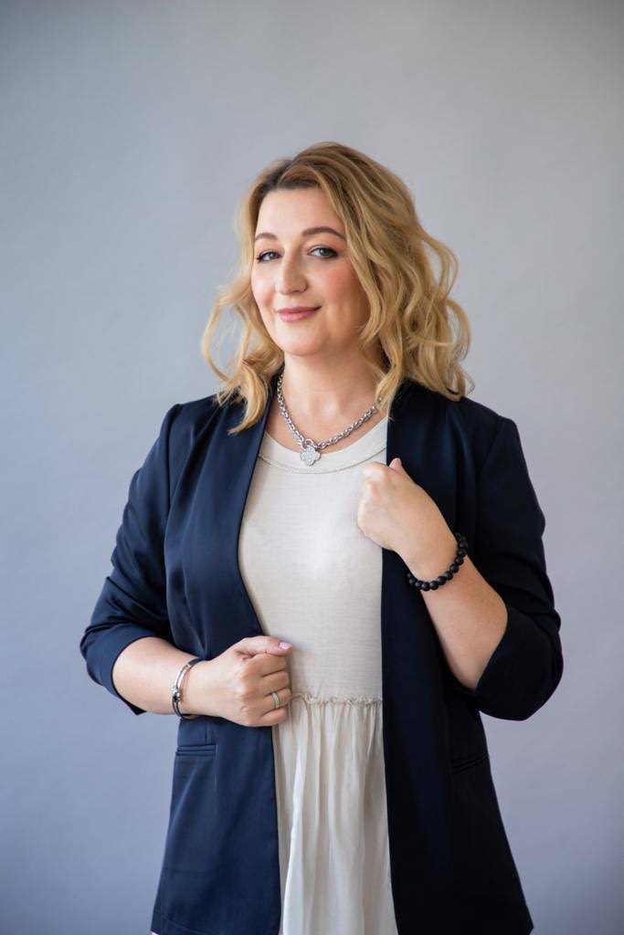 Natalia Pruss | Сетка — социальная сеть от hh.ru