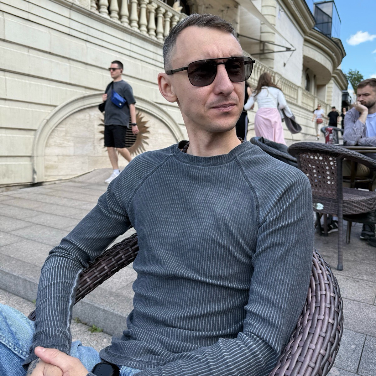 Артур Литвинов