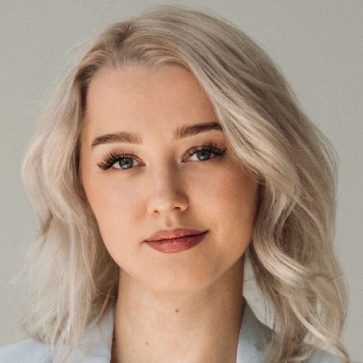 Masha Kozlova | Сетка — социальная сеть от hh.ru