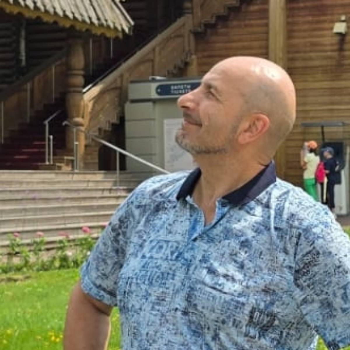 Владимир Половинка