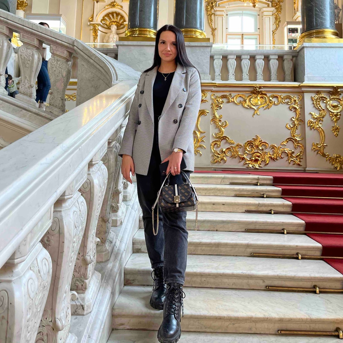Александра Масленникова