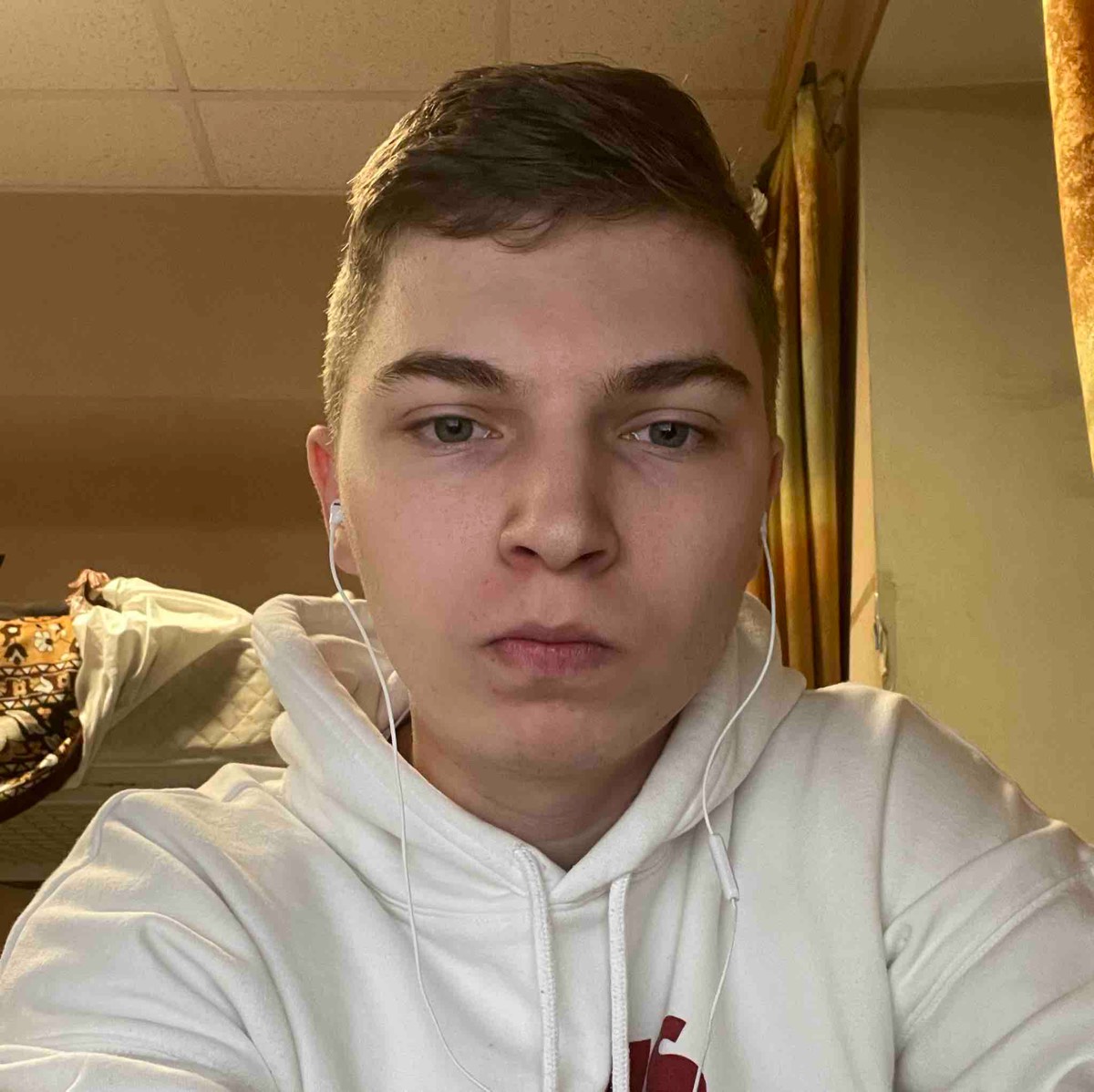 Павел Петров