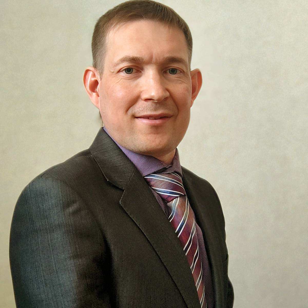 Дамир Валеев | Сетка — социальная сеть от hh.ru