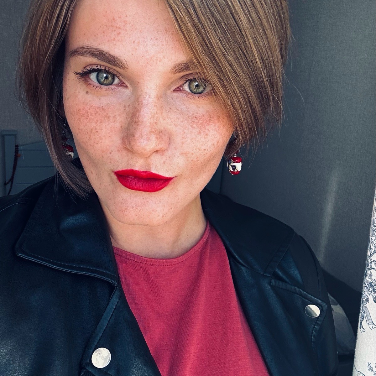 Елена Пулинович