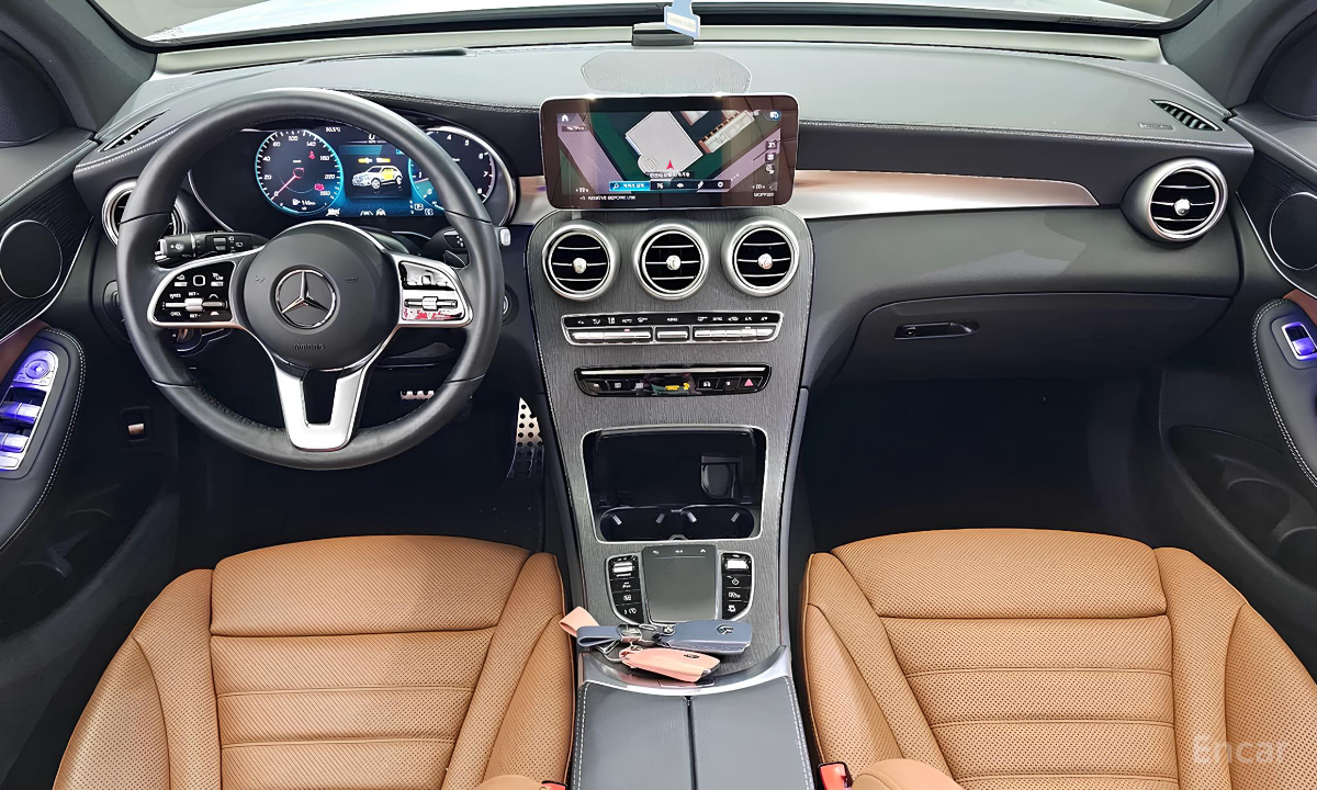 Mercedes-Benz GLC 300 4MATIC | Сетка — социальная сеть от hh.ru
